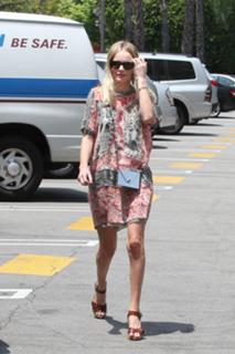 Kate Bosworth feet photo thumbnail
