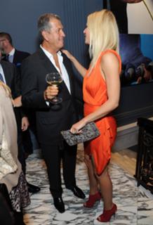 Gwyneth Paltrow feet photo thumbnail