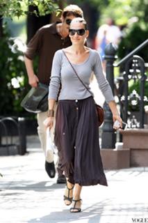 Sarah Jessica Parker feet photo thumbnail