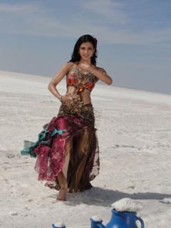 Shruti Haasan feet photo thumbnail