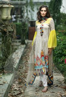 Sonam Kapoor feet photo thumbnail