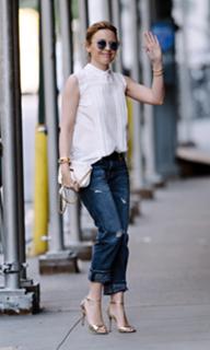 Kylie Minogue feet photo thumbnail
