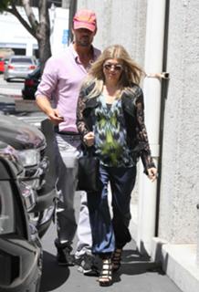 Fergie feet photo thumbnail