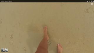 Justine Ezarik feet photo thumbnail