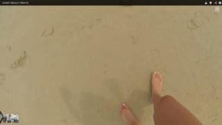 Justine Ezarik feet photo thumbnail