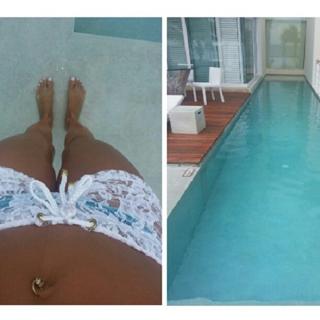 Nicole Murphy feet photo thumbnail
