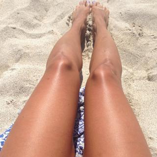 Nicole Murphy feet photo thumbnail