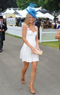 Kimberley Garner feet photo thumbnail