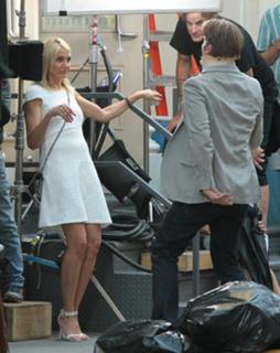 Cameron Diaz feet photo thumbnail