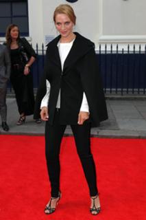 Uma Thurman feet photo thumbnail