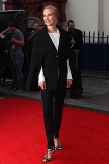 Uma Thurman feet photo thumbnail