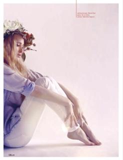 Julieta Prandi feet photo thumbnail