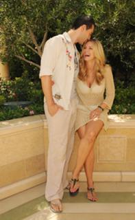 Natasha Henstridge feet photo thumbnail