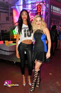 Rita Ora feet photo thumbnail