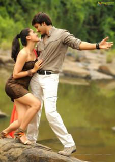 Taapsee Pannu feet photo thumbnail