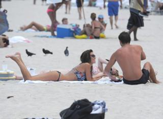 Audrina Patridge feet photo thumbnail