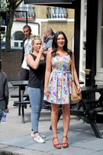 Kelly Brook feet photo thumbnail