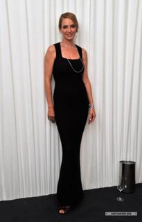 Uma Thurman feet photo thumbnail