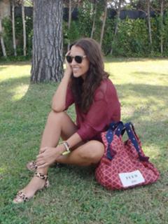 Paula Echevarría feet photo thumbnail