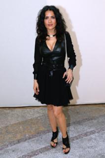 Salma Hayek feet photo thumbnail