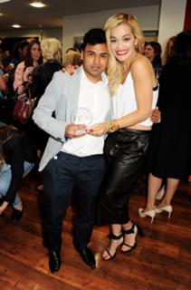 Rita Ora feet photo thumbnail