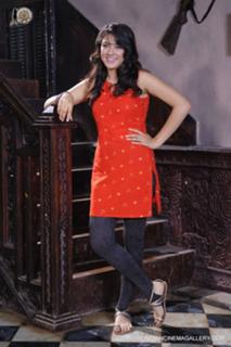 Hansika Motwani feet photo thumbnail