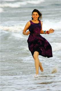 Hansika Motwani feet photo thumbnail