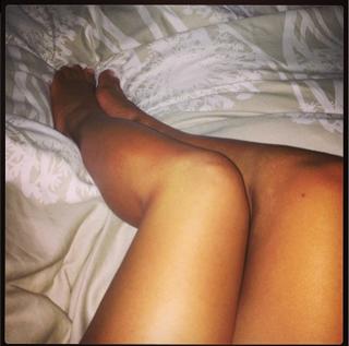 Christina Milian feet photo thumbnail
