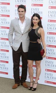 Jessica Lowndes feet photo thumbnail