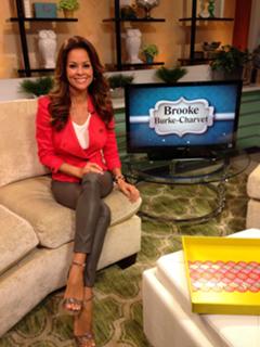 Brooke Burke feet photo thumbnail