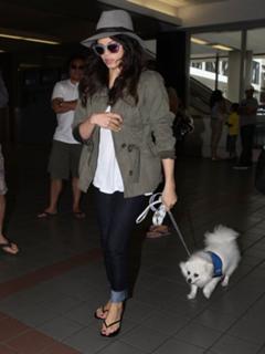 Jenna Dewan feet photo thumbnail
