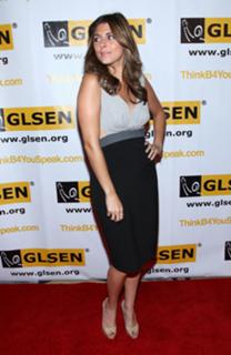 Jamie-Lynn Sigler feet photo thumbnail