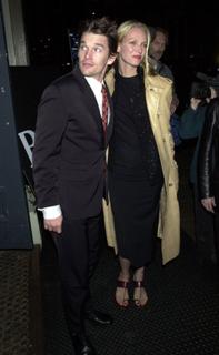 Uma Thurman feet photo thumbnail