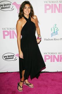 Jamie-Lynn Sigler feet photo thumbnail