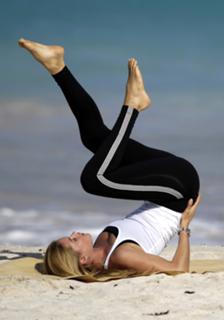 Doutzen Kroes feet photo thumbnail