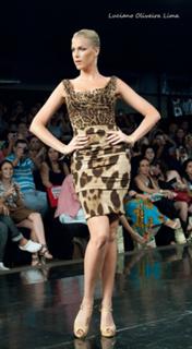 Ana Hickmann feet photo thumbnail