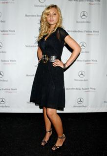 Aly Michalka feet photo thumbnail