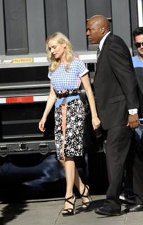 Diane Kruger feet photo thumbnail