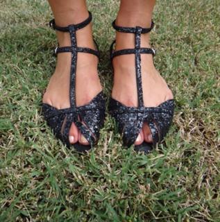 Paula Echevarría feet photo thumbnail
