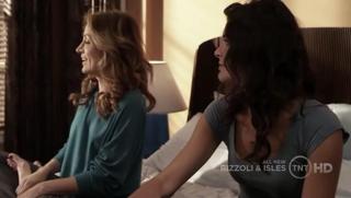 Sasha Alexander feet photo thumbnail