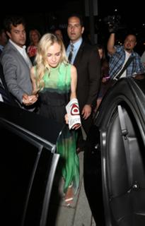 Diane Kruger feet photo thumbnail