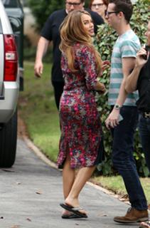 Sofía Vergara feet photo thumbnail