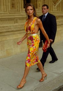 Victoria Beckham feet photo thumbnail