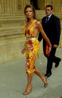 Victoria Beckham feet photo thumbnail