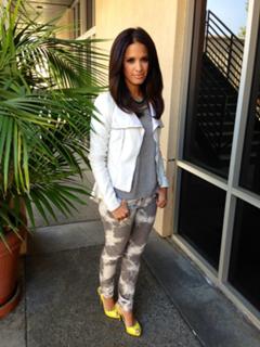 Rocsi Diaz feet photo thumbnail