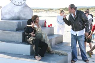Eva Mendes feet photo thumbnail