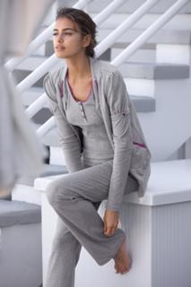 Irina Shayk feet photo thumbnail