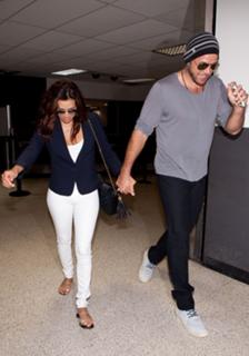 Eva Longoria feet photo thumbnail