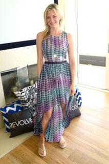 Amy Smart feet photo thumbnail