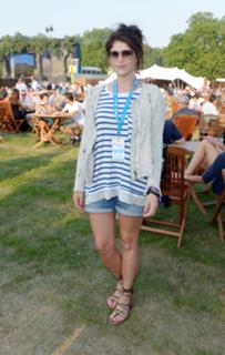 Gemma Arterton feet photo thumbnail